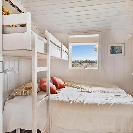 Lovely, Authentic 350 Meters From The Ferienhaus *